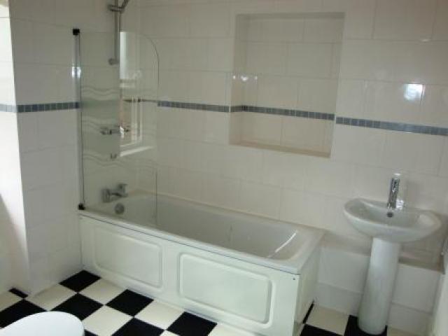 			NEWLY REFURBISHED, 3 Bedroom, 1 bath, 1 reception Flat			 Birchington Road, KILBURN